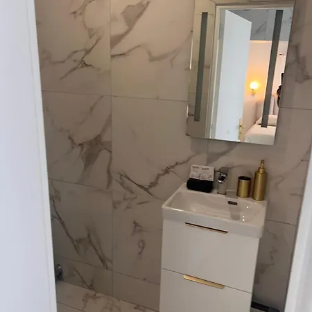 P21 Jacuzzi 5 Etoiles D'exception Lejlighed Pavillons-sous-Bois